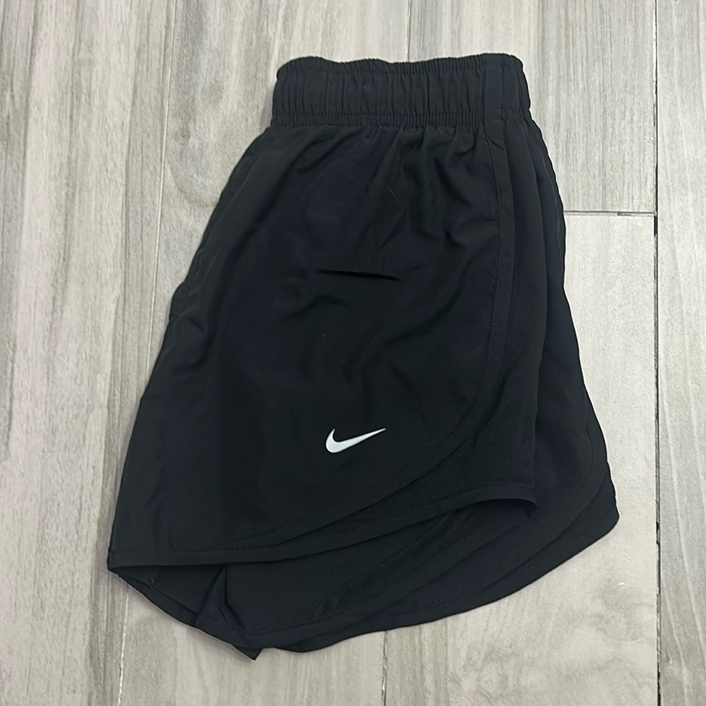 Nike Black Dry Fit Shorts!!🖤
